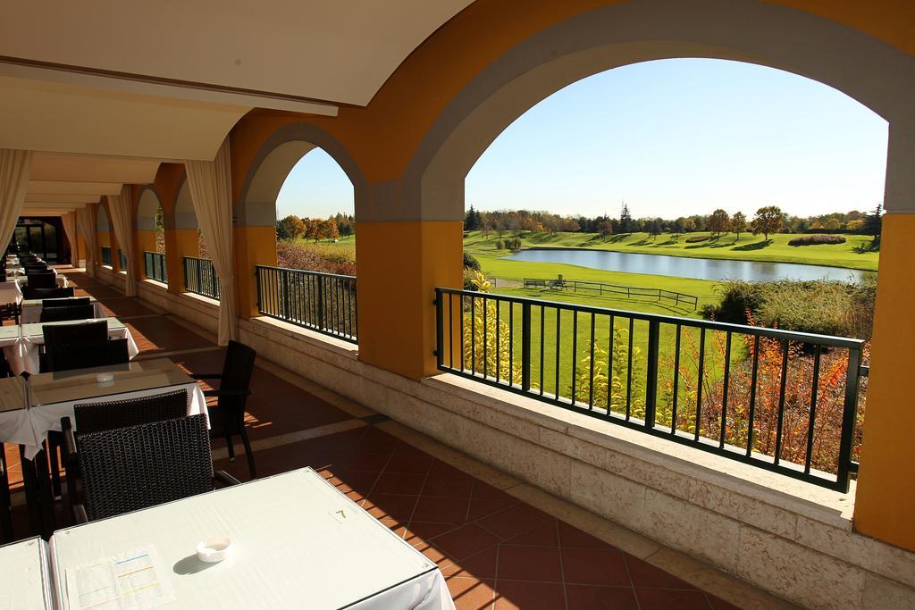 Le Robinie Golf & Resort Solbiate Olona Zewnętrze zdjęcie